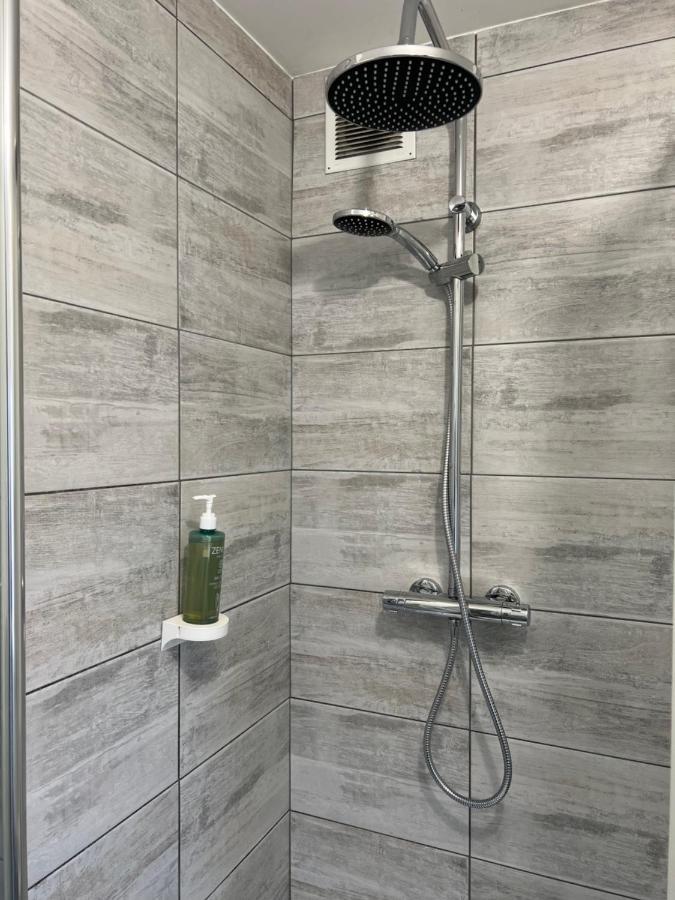 L'Auberge De La Gare, Appartements Tout Confort, Proches Gare Yzeure Buitenkant foto