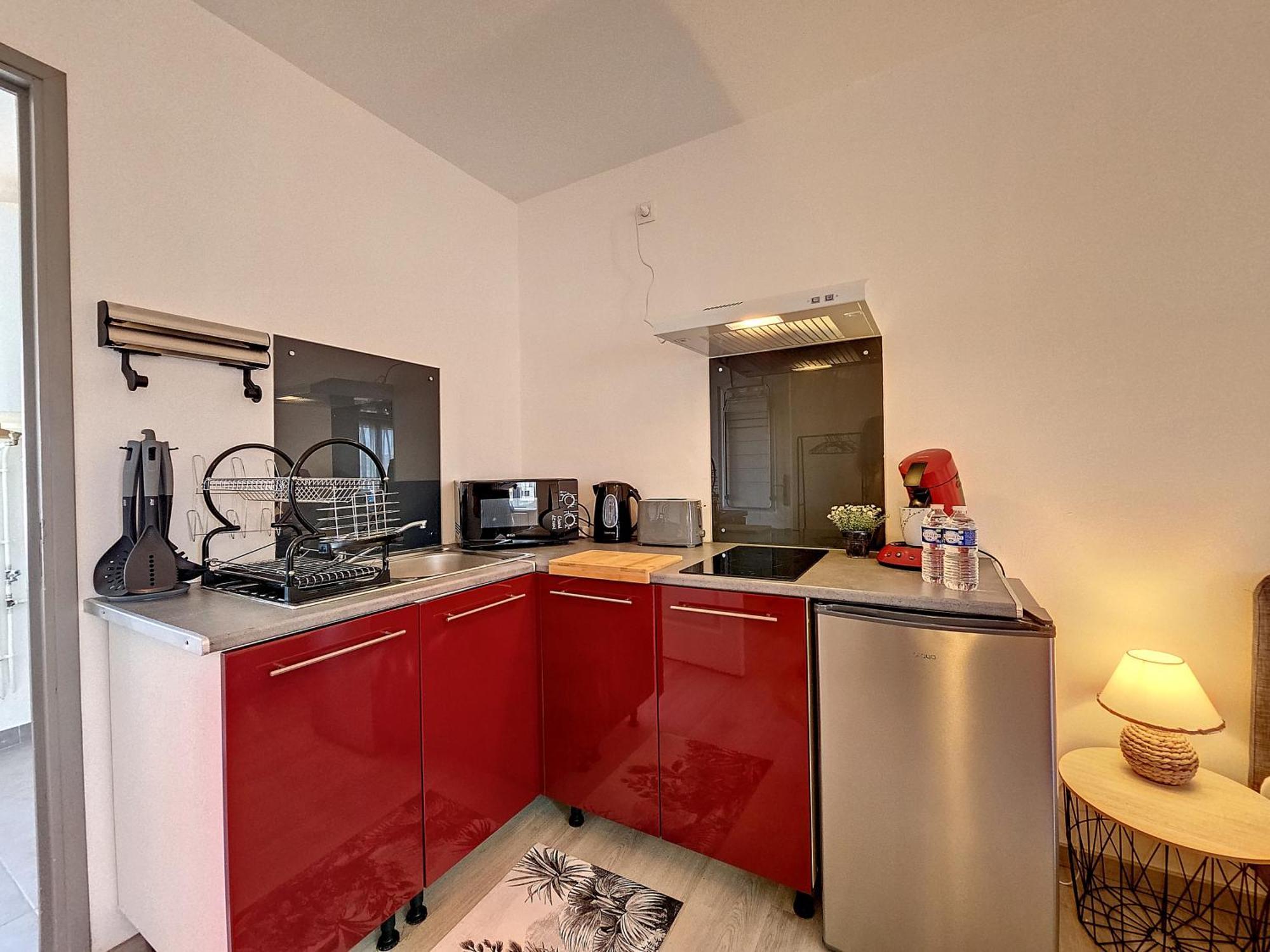 L'Auberge De La Gare, Appartements Tout Confort, Proches Gare Yzeure Buitenkant foto