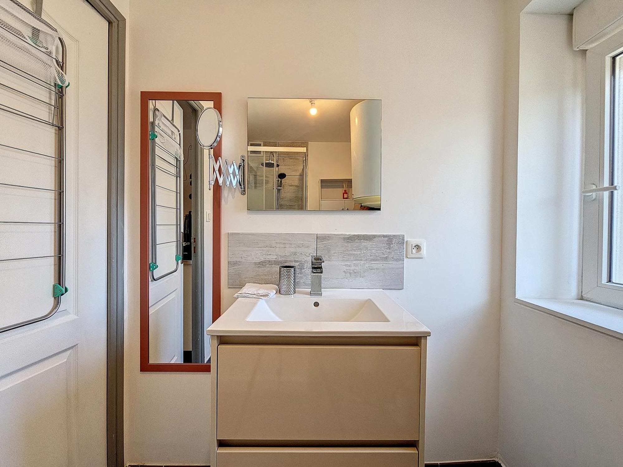 L'Auberge De La Gare, Appartements Tout Confort, Proches Gare Yzeure Buitenkant foto